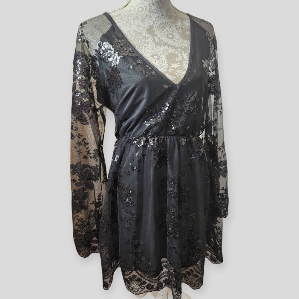 Boohoo Black Lace Whimsigoth Fairy Sequin Wrap Skater Dress size 14